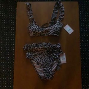 JUICY COUTURE 2pc bathing suit soo cute(M)leopard!